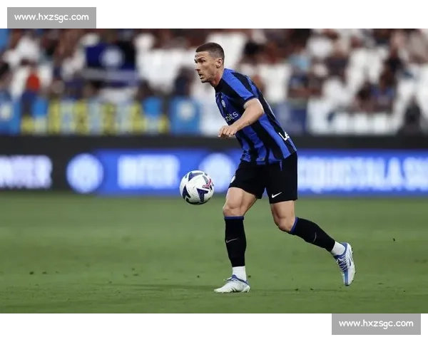 罗马诺：米兰下周正式报价扎卡！1000 万欧交易进入关键谈判阶段